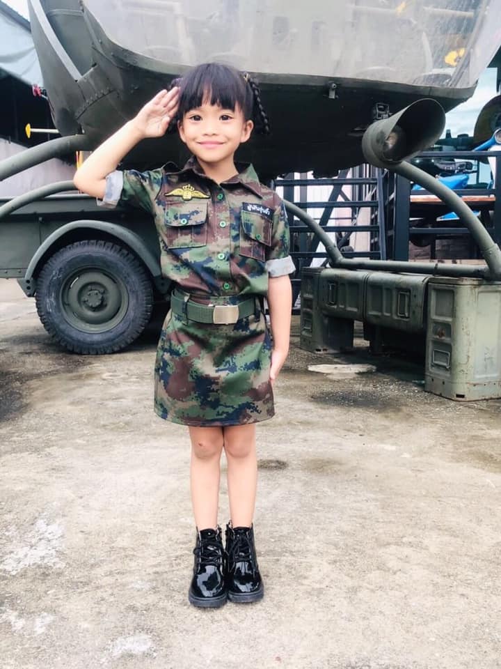 ชุดทหารผู้พันเด็กหญิงพร้อมส่ง