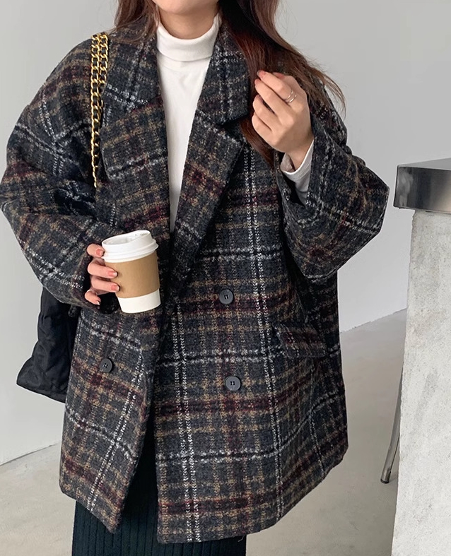 2324-0029 โค้ทวูลแบบสั้น ลายสก๊อต กระดุมหน้า