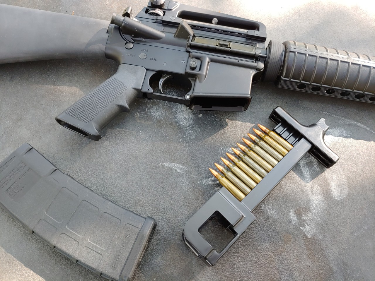 Rifle Speed Loader (ตัวช่วยโหลดลูกกระสุน)