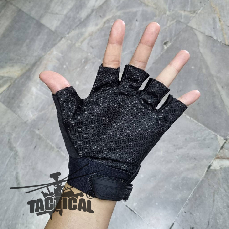 ถุงมือครึ่งนิ้ว Mechanix รุ่น M-Pact (บาง) Free Size