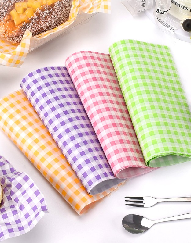 กระดาษไขรองอาหาร (Greaseproof paper) เคลือบกันน้ำ-น้ำมัน แพ็ค 500 ชิ้น
