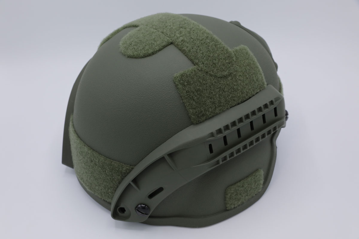 หมวก MICH 2000