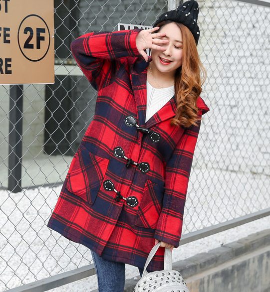 PreOrderคนอ้วน - เสื้อกันหนาว ไซส์ใหญ่ ผ้าซาติน+โพลิเอสเตอร์ ลายสก๊อต มีHood สีแดง