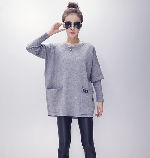 PreOrderคนอ้วน - เสื้อกันหนาว ไหมพรม กระเป๋าหน้า สี : เทา / ดำ