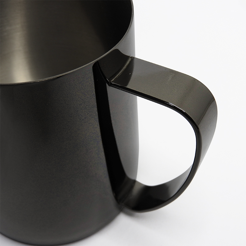 ไอมิกซ์ เหยือกตีฟองนม 600CC สีดำเมทัล รหัส 1610-731-C01