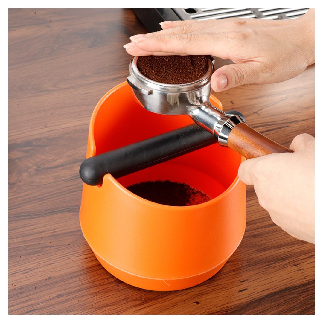 ถังเคาะกากกาแฟ ABS Knockbox สูง 15 ซม. (อ่างเคากากกาแฟ พลาสติก) สีส้ม รหัส 2435