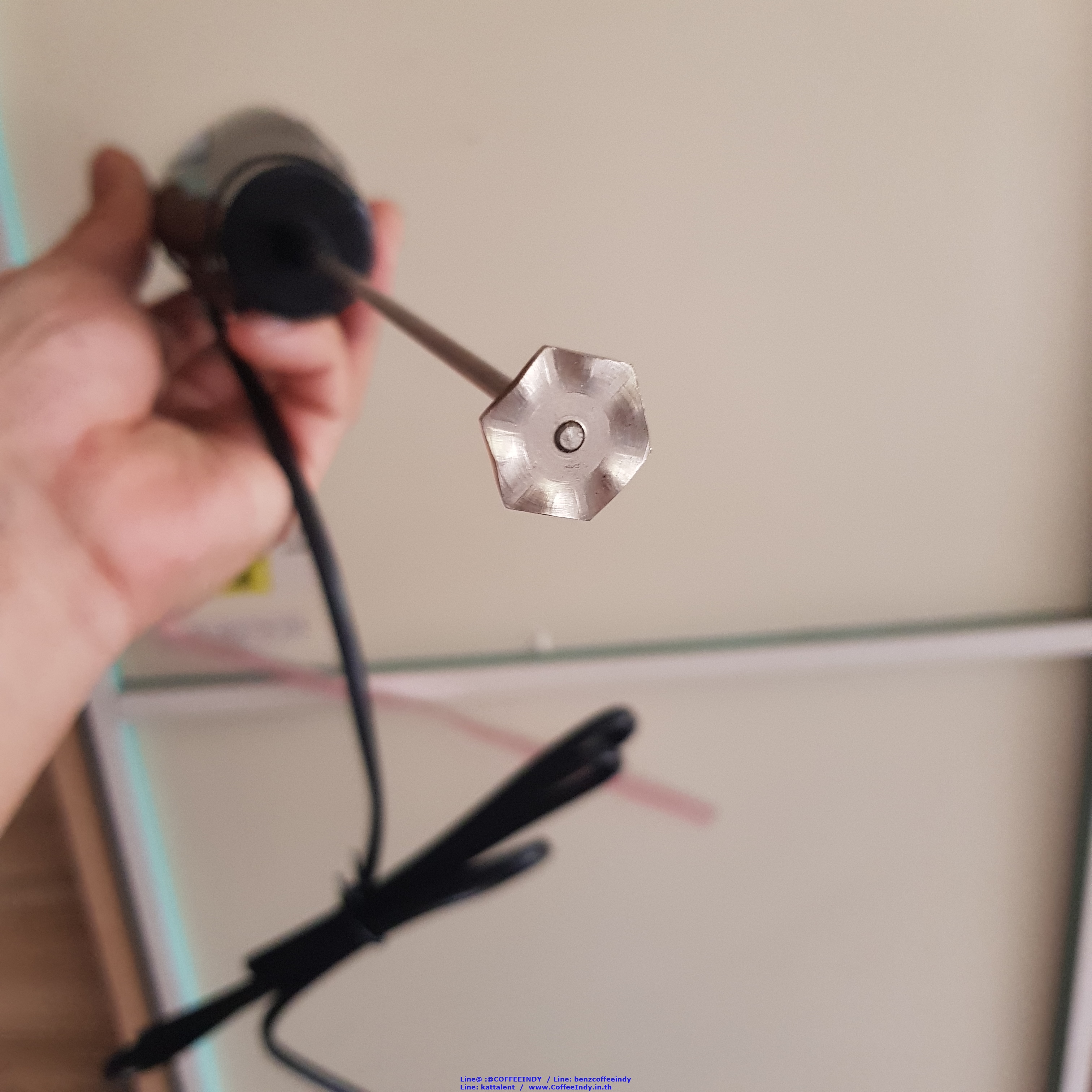 เครื่องตีฟองนม iMix ไฟฟ้า 30W. หัวตีผสมสแตนเลส รหัส 1220