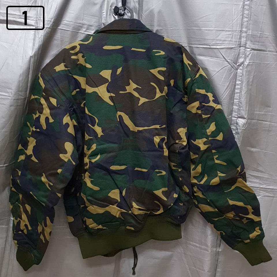 (SALE) Jacket Fight ใส่ได้ 2 ด้าน