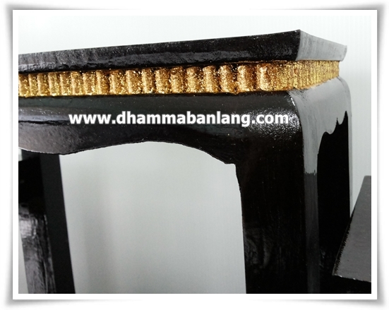 โต๊ะหมู่บูชา หมู่ 9 หน้า 8 แกะคอปิดทอง ไม้ทุเรียน ขาตรง สีโอ๊ค