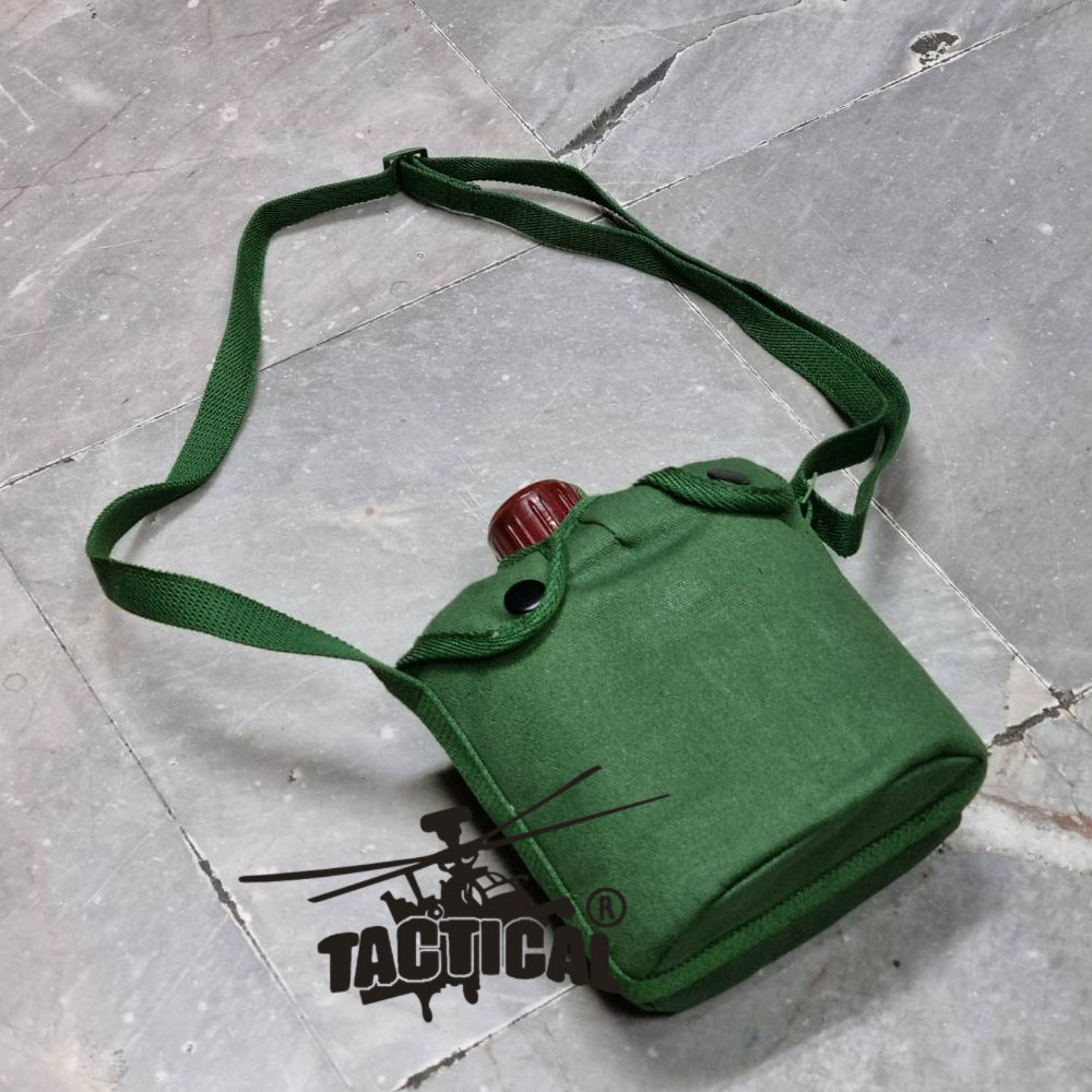 กระติกน้ำทหารอลูมิเนียม ทรงเหลี่ยม พร้อมปลอก