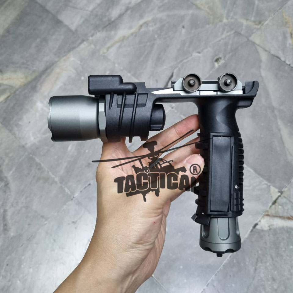 กริปมือไฟฉายติดปืน ยี่ห้อ Surefire รุ่น M910A