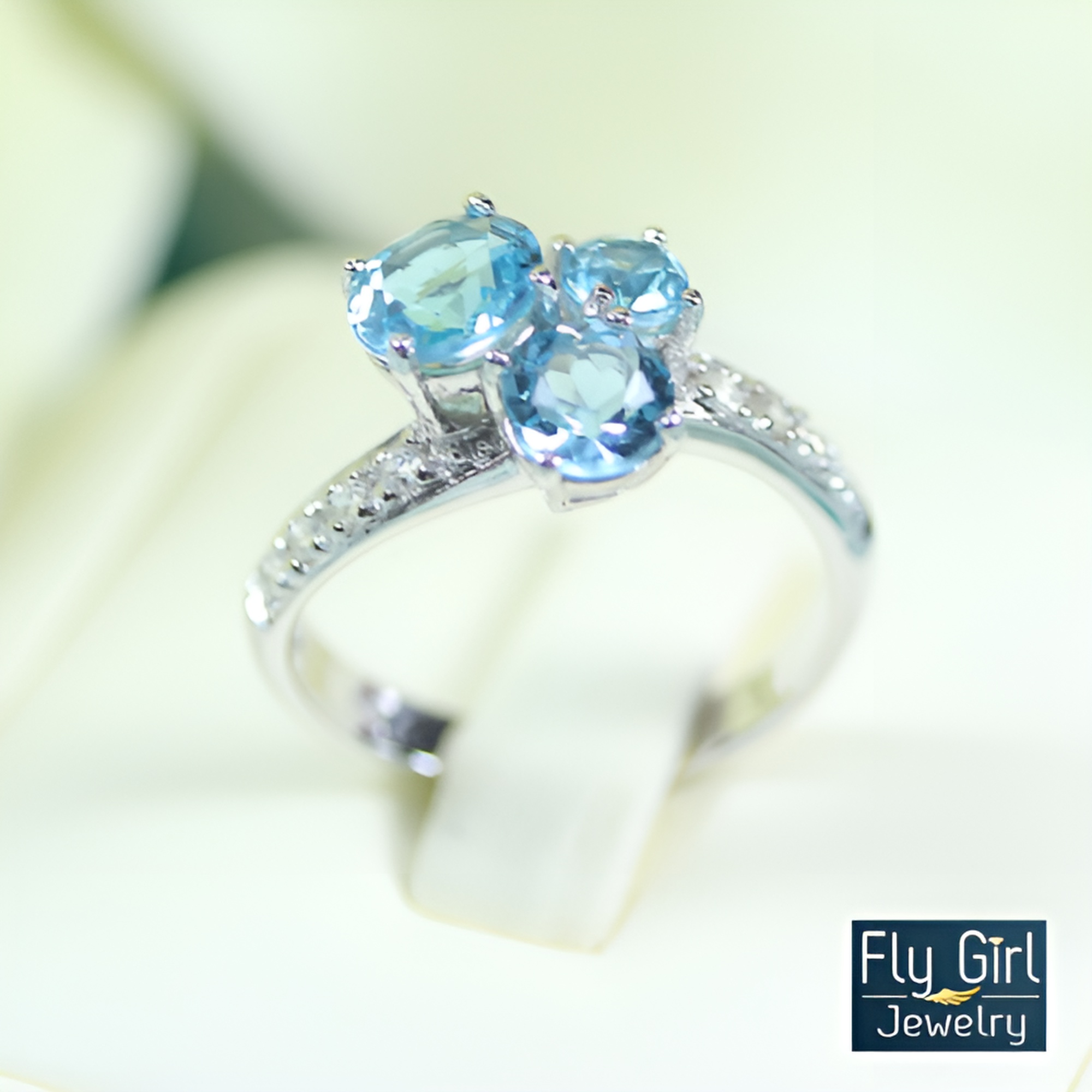 แหวนเงินแท้ พลอยบลูโทแพสแท้(ราศีธนู)