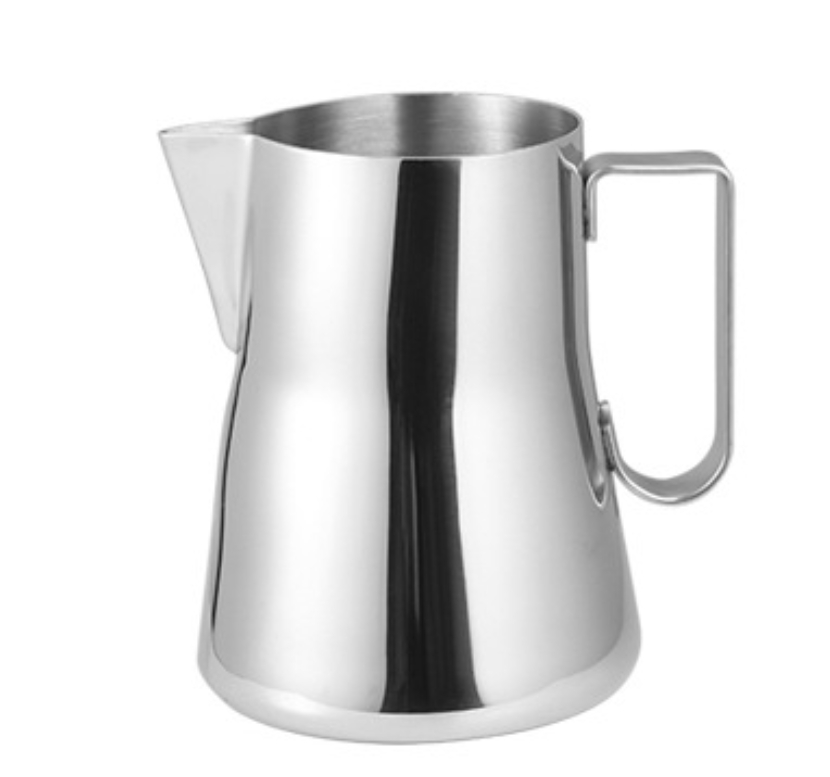 พิชเชอร์เทฟองนมปากแหลม เหยือกเทฟองนม 300 CC. สแตนแลส 1610-534