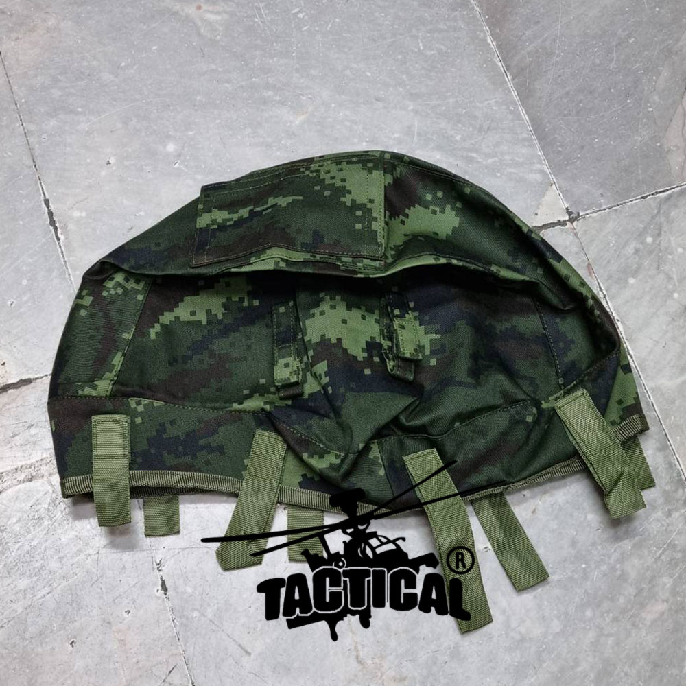 ผ้าคลุมหมวกคอบร้า มีสายรัดแว่น ช่องใส่แผนที่