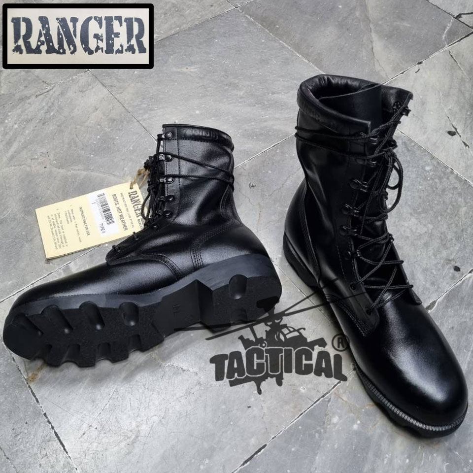 คอมแบท Ranger พื้น W (ตะขอ)