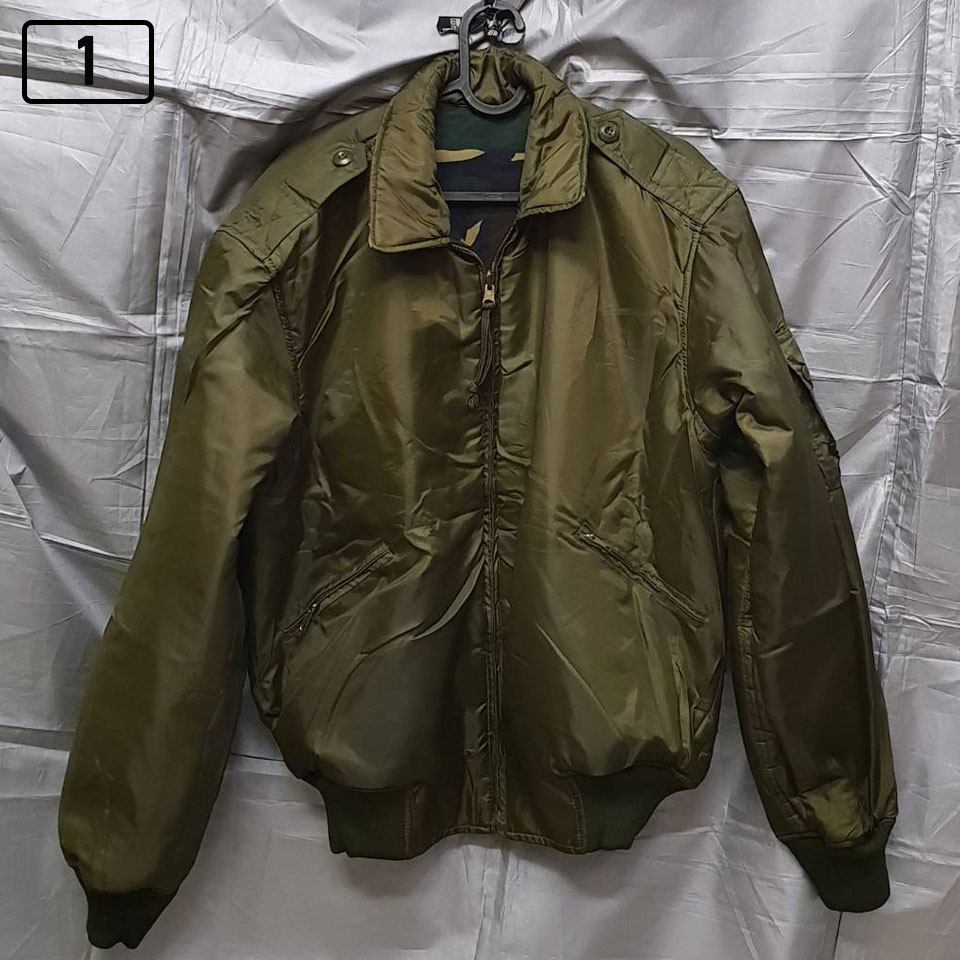(SALE) Jacket Fight ใส่ได้ 2 ด้าน