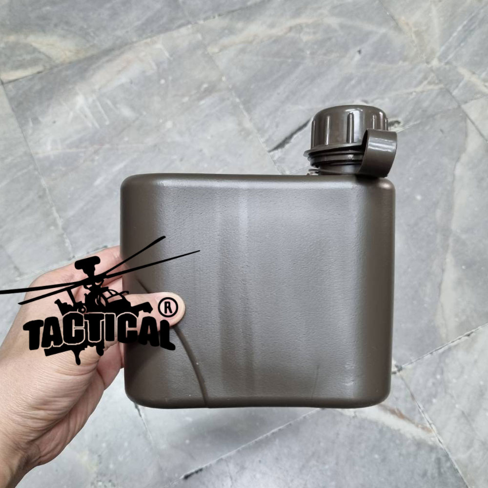 กระติกน้ำสี่เหลี่ยม