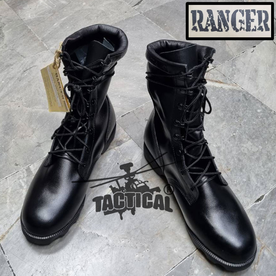 คอมแบท Ranger พื้น W (ตะขอ)