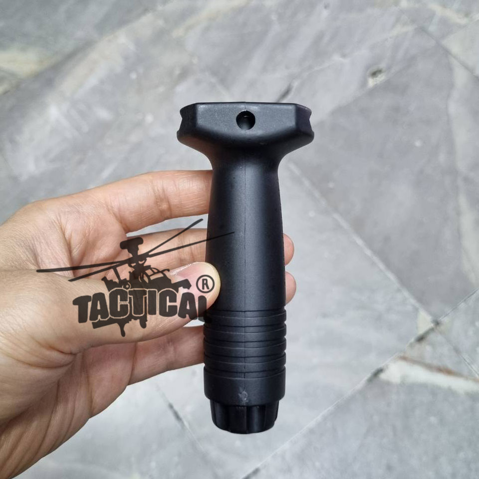 กริปมือหน้า Knight รุ่น Knight’s Forward Vertical Grip