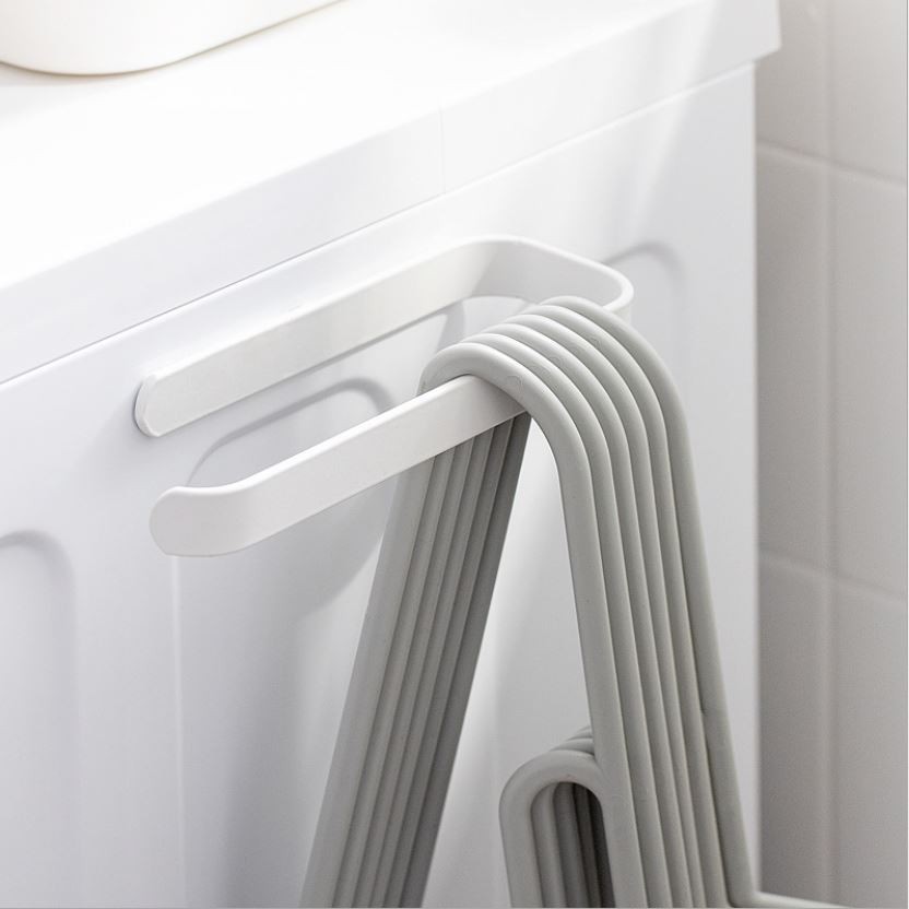 Akachan ขอแขวนไม้แขนเสื้อ - ถุงพลาสติก