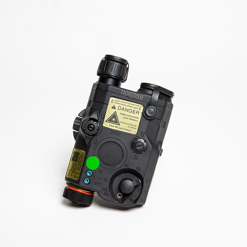 ไฟฉาย + Laser FMA PEQ LA5 Upgrade Version