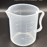 ถ้วยตวงพลาสติก มีหูจับ Plastic Measuring cups 500 ml. 1610-438
