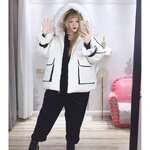 2324-0011 เสื้อกันหนาวไซส์ใหญ่ แสงดี ๆ ถ่ายรูปงามค่ะ หนา กันลม มีHoodเฟอร์