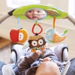 Skip Hop Treetop Friends Stroller Bar Activity toy แผ่นผ้าเสริมกิจกรรมสำหรับแขวนรถเข็นหรือเตียงเด็ก