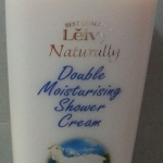 Leivy Naturally Double Moisturising Shower Cream with Goat's Milk ครีมอาบน้ำนมแพะบริสุทธิ์ 1150มล.