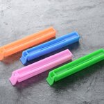 คลิปปิดผนึกอาหารคลิปปิดผนึกถุงพลาสติกคลิปเก็บของสดคลิปสแน็คคลิปขนมนมผงชาสดคลิปปิดผนึก ยาว 11 ซม.(สุ่มสี ราคาต่อชิ้น) 1610-1899