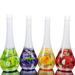 น้ำผลไม้ชนิดเข้มข้น ตราเฟรชก้า ขนาด750 ml. แต่งกลิ่นเลียนแบบธรรมชาติ เจือจางแล้ว มีน้ำผลไม้ 15 %