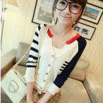 Pre Order - เสื้อกันหนาวแฟชั่น เป็นเสื้อสเวตเตอร์ คอวี แขนยาว กระดุมหน้า น่ารักมาก