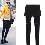PreOrderคนอ้วน - กางเกง-เลคกิ้งกันหนาวแฟชั่น ไซส์ใหญ่ คนอ้วน ผ้าฝ้ายโพลิเอสเตอร์ไม่หนา ยืดเยอะ เป็น 2 ชิ้นติดกัน สี : ดำ / เทาเข้ม
