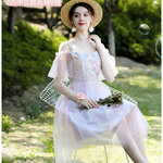 ชุดราตรีออกงานคลุมเข่า ด้านในสีเทาคลุมด้วยผ้ามุ้งสีชมพู