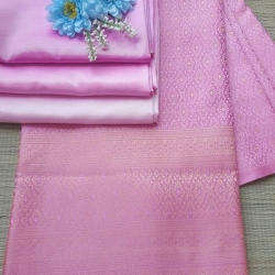 ผ้าไหมสังเคราะห์ ตัดชุดโทนสีชมพู