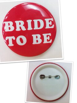 เข็มกลัดกลม 4.4 ซ.ม. สั่งทำ/ รวมผลงาน