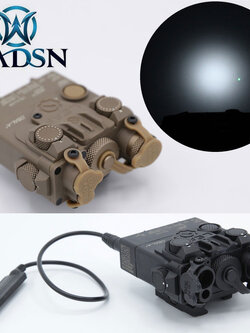 ไฟฉาย + Laser กล่อง AN/PEQ-15A รุ่น DBAL-A2 ยี่ห้อ WADSN บอดี้พลาสติก