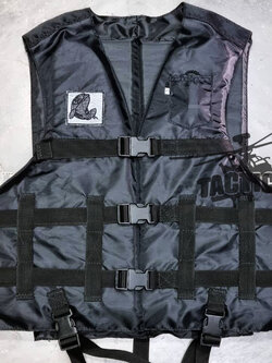 เสื้อชูชีพ ดำล้วน ยี่ห้อปลาโลมา