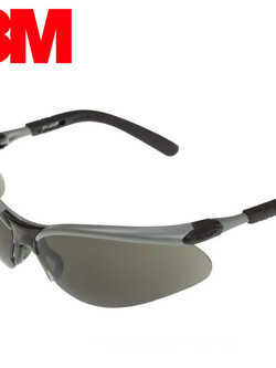 แว่นตานิรภัย 3M