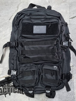 เป้หลัง 5 ช่องซิป สีดำ