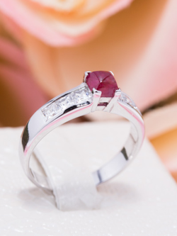 แหวนเงินแท้ พลอยทับทิมแท้(ราศีกรกฎ)