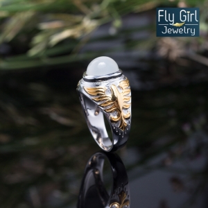 แหวนพญาอินทรีย์พลอยมูนสโตนแท้(ราศีเมถุน) รุ่น FL-346-MS มูนสโตนจะนำความโชคดีมาให้และถือเป็นของศักดิ์สิทธิ์